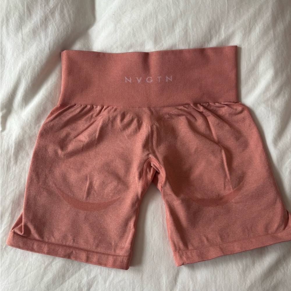 NVGTN Peach Shorts w/Contour size XS